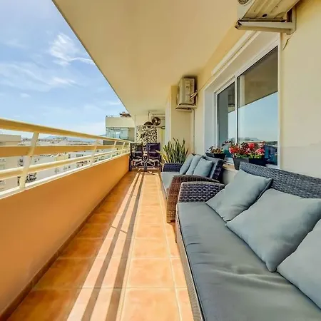 113 - Beachfront With Views, Appartamento *